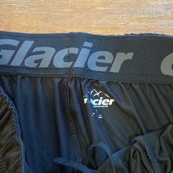 Lot of two… joggers - Picture 4 of 4